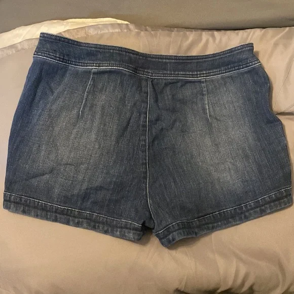 Express Jeans high-rise shorts - Picture 5 of 5